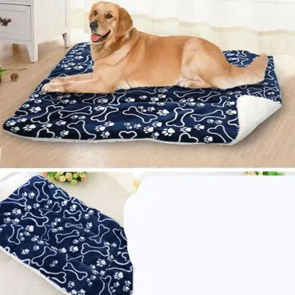 Alfombrilla gruesa de coral fleece para cama o transportín