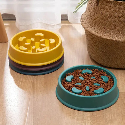 Cuenco interactivo antideslizante en forma de pétalo – Alimentación lenta para perros"