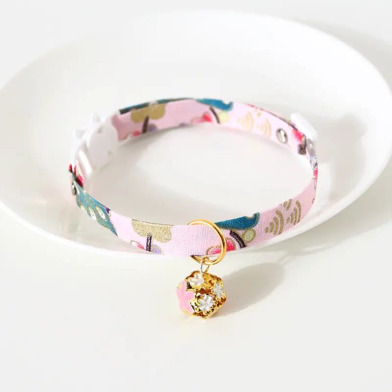 🐾 Collar Ajustable para Mascotas con Campanita Hueca