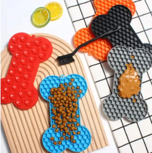 🐶🐾Alfombrilla de Silicona en Forma de Hueso para Perros — Lento Alimentación y Lamer
