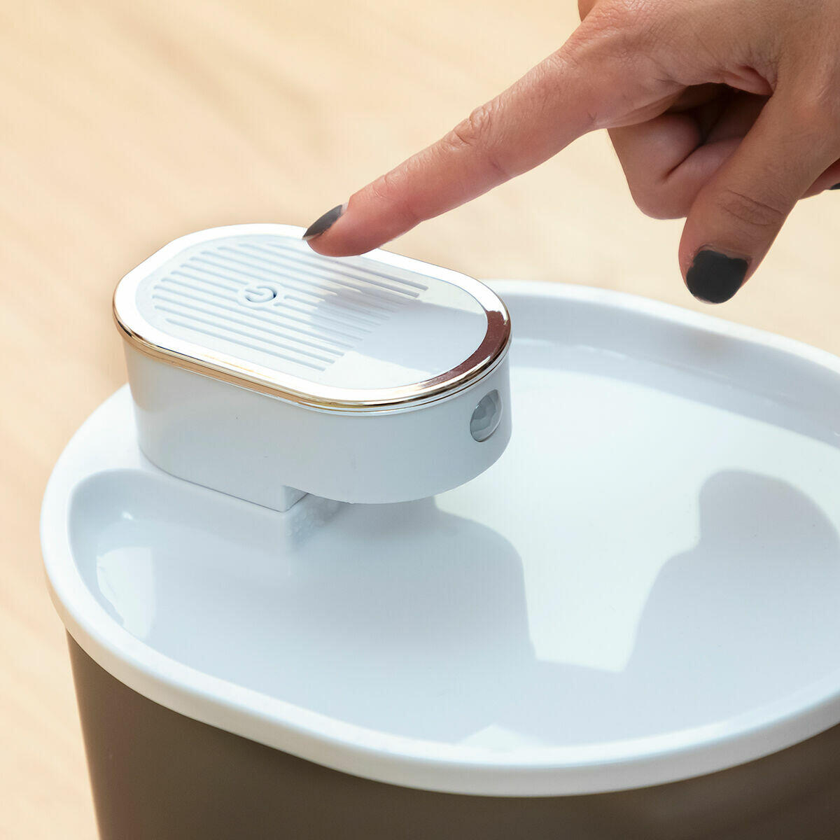 Fuente para Mascotas Recargable con Sensor Refopet