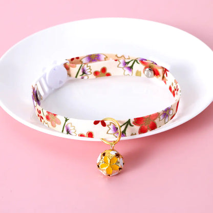 🐾 Collar Ajustable para Mascotas con Campanita Hueca
