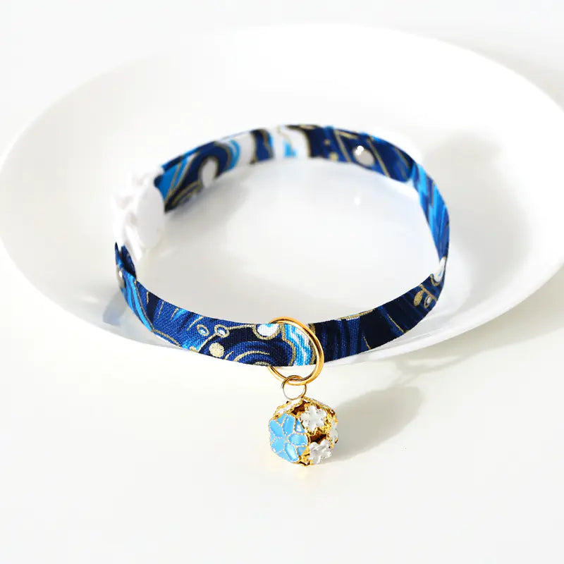🐾 Collar Ajustable para Mascotas con Campanita Hueca